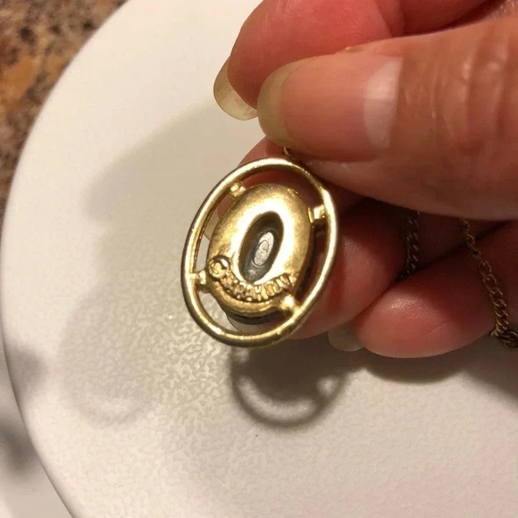 Beautiful necklace with unique maybe vintage pendant - Picture 6 of 6